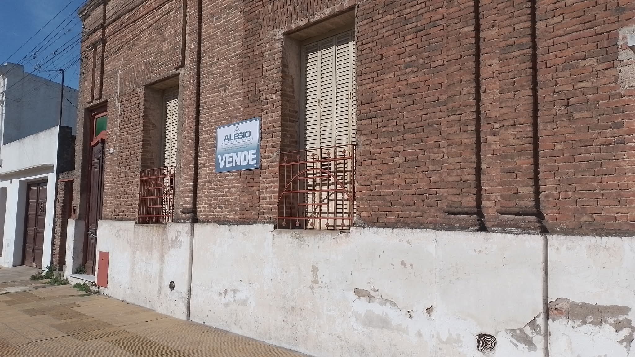 CASA A RECICLAR 🏡