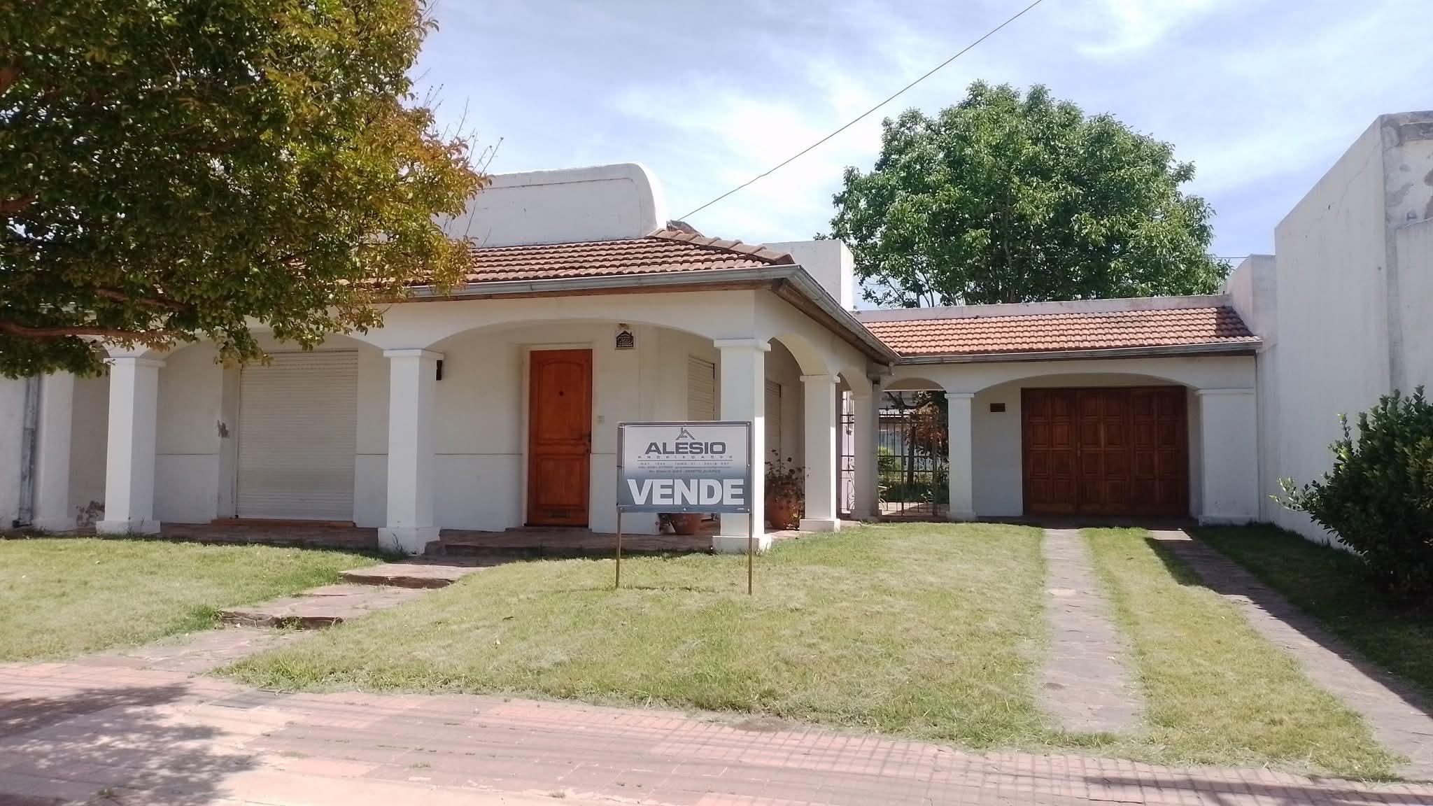 CASA FRENTE PLAZA MITRE 🏡