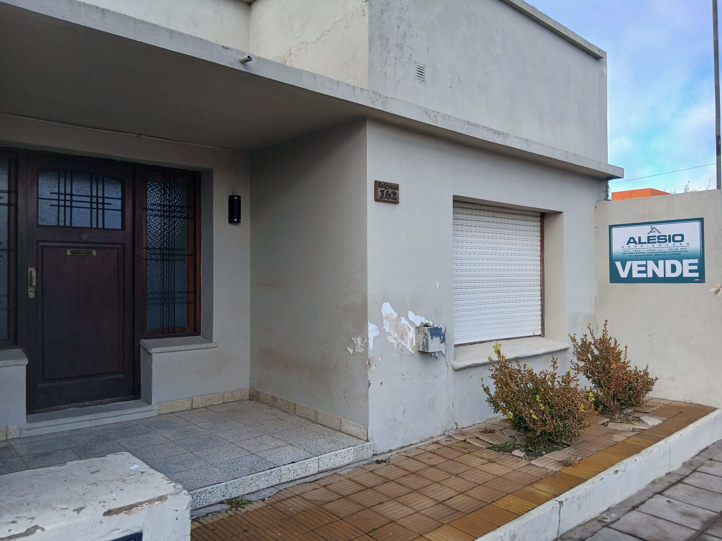 CASA BUENA UBICACIÓN 🏡
