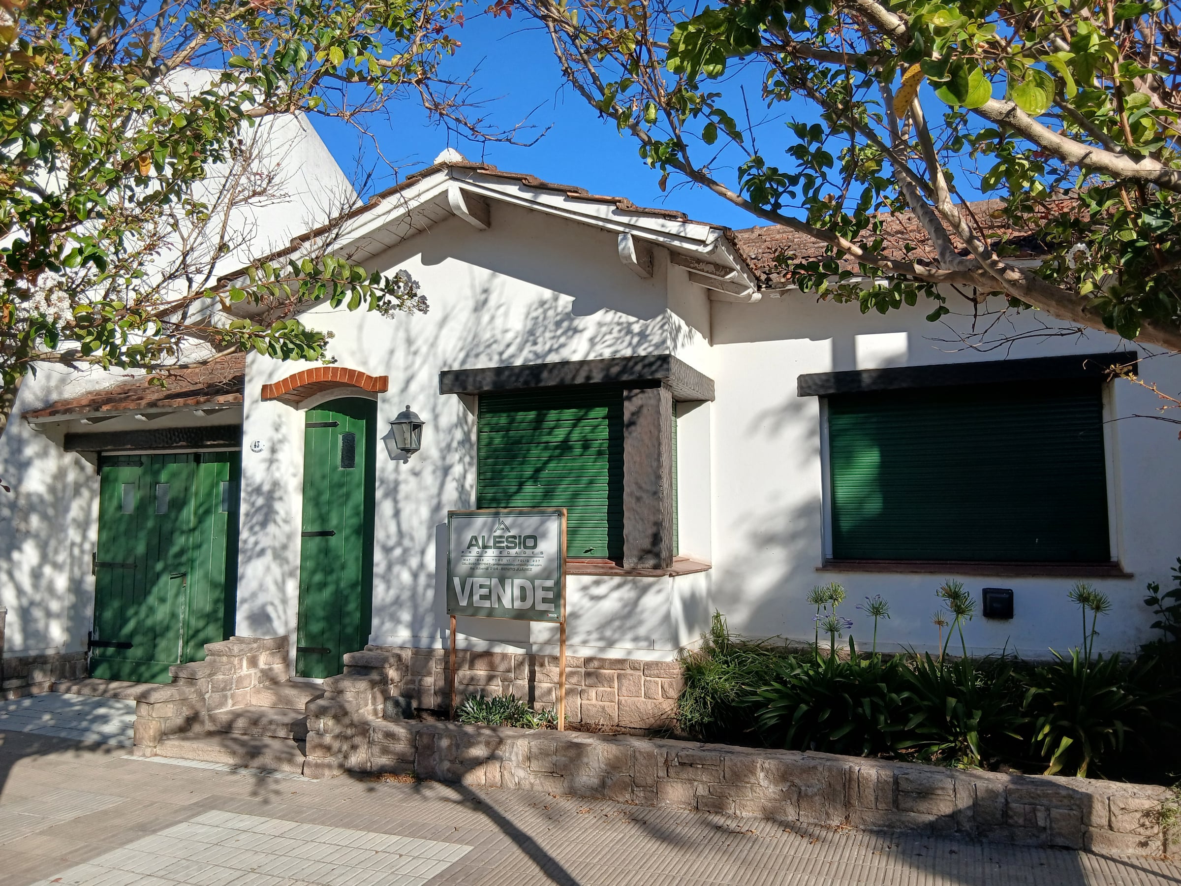 CASA CÉNTRICA VENTA 🏡