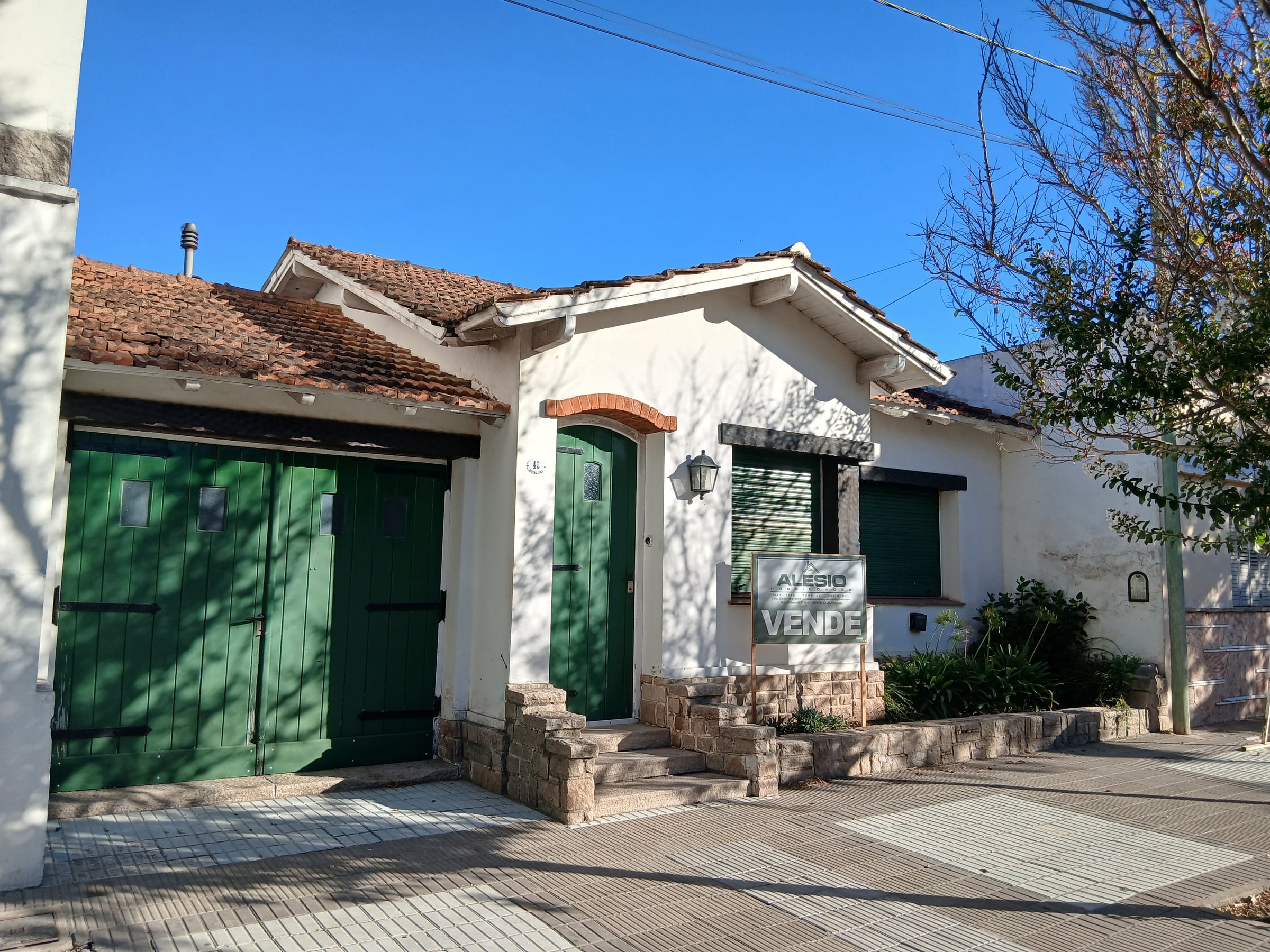 CASA CÉNTRICA VENTA 🏡