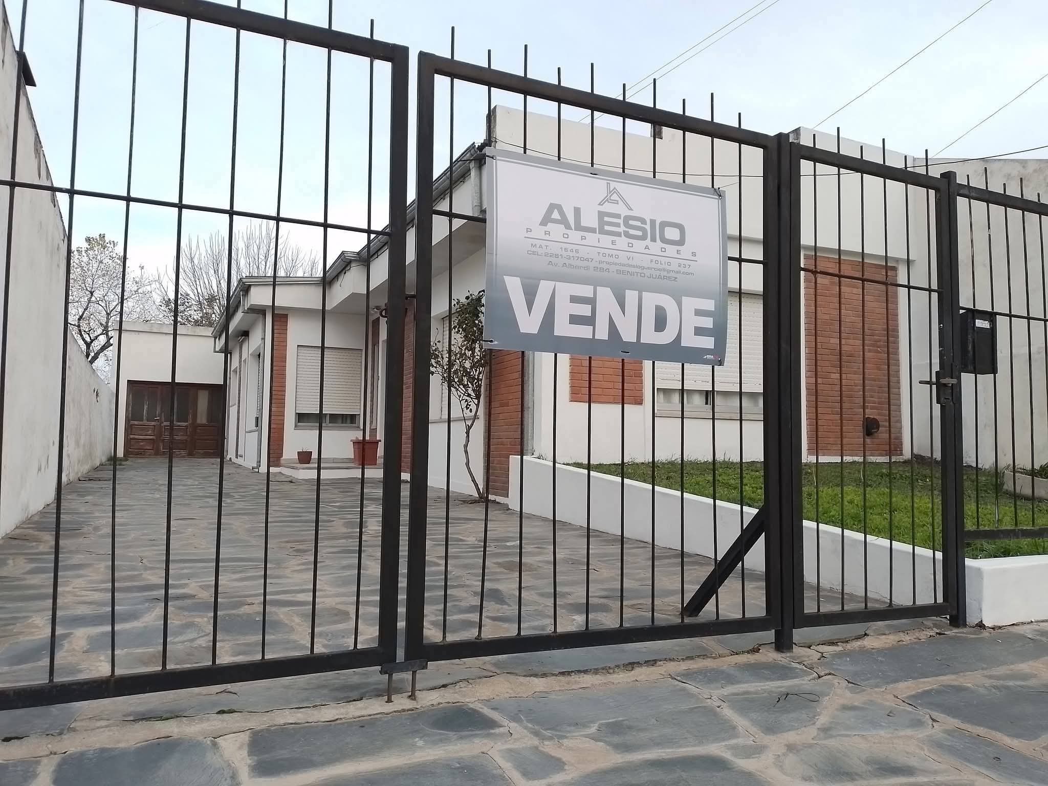 CASA EN MUY BUEN ESTADO 🏡