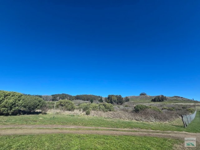 Lote en Venta 18000m² en Los Pioneros, ideal para turismo