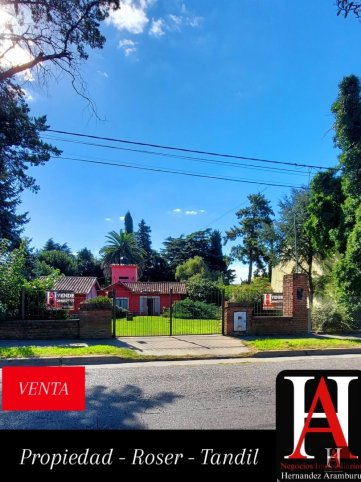 Lote en Venta 1680m² en Calle Roser — Zona Residencial