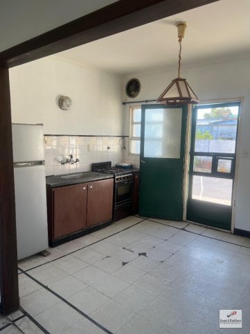 Casa 2 dorm, 62m² con entrada de auto