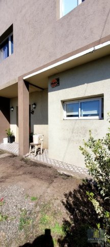 Casa 3 dorm, 10x50m con pileta y galpón — Argerich