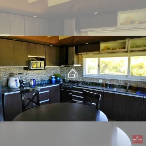 Casa 4 dorm, 100m² en Juan B Justo con garage