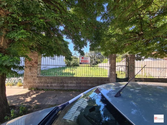 Lote en venta de 1500m² en Alsina al 700