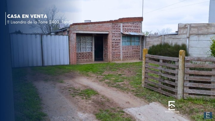 Casa en Venta Lisandro de la Torre 2400, 58m², 2 dorm, 1 baño, garage