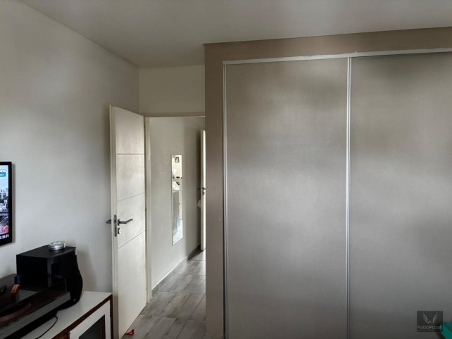 Depto 1 dorm, 60m² con cochera — Las Heras