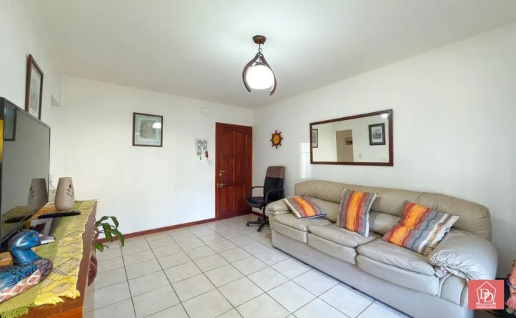 Depto 1 dorm, 60m² en planta baja con garage — Pellegrini