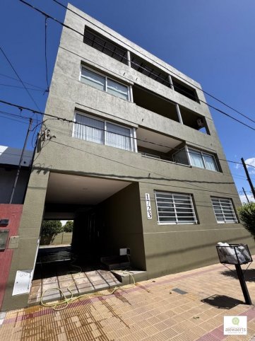 Depto 1 dorm, 45m² en planta baja — Zona Terminal