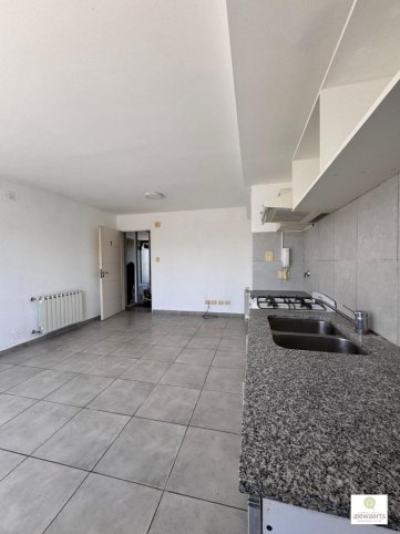 Depto 1 dorm, 45m² en planta baja — Zona Terminal