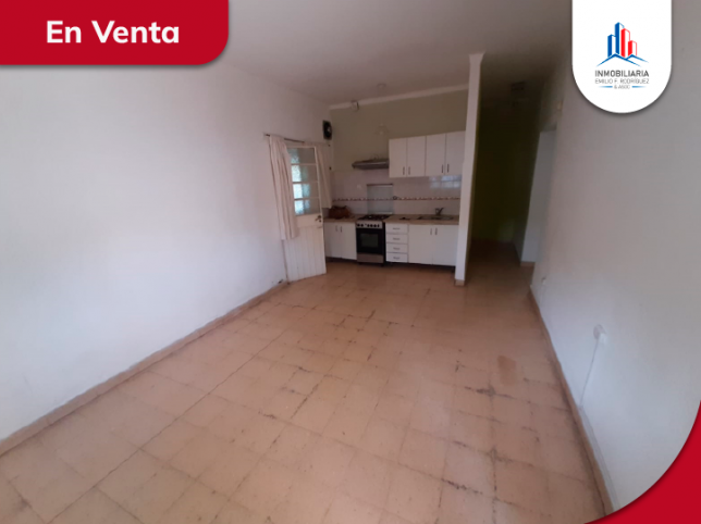 Casa en Venta Sarmiento 1700, 2 dorm, 10x33m