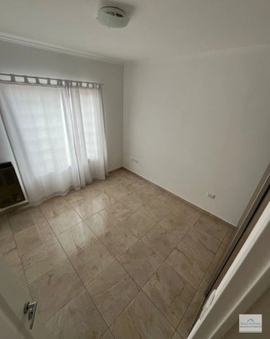 Depto 1 dorm en Haití 1024 — Planta baja