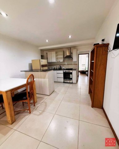 Depto 1 dorm, 60m² en planta baja con cochera — Ituzaingó