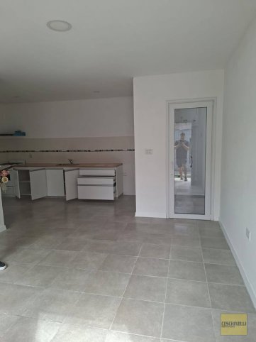 Depto 1 dorm, 1 baño, patio interno — Actis y Rosales