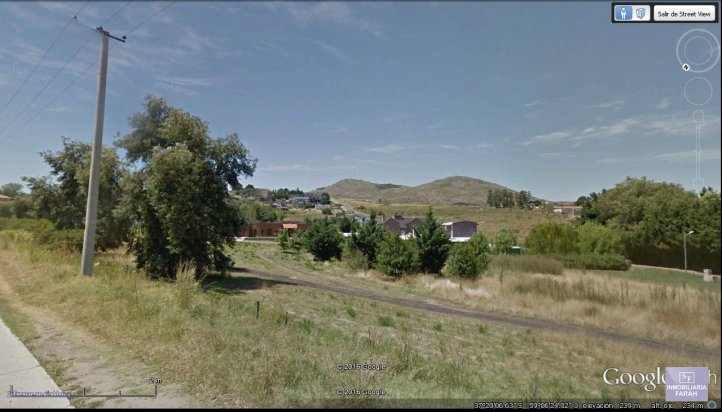 Lote en Venta Av. Felming (Chacras del Golf)