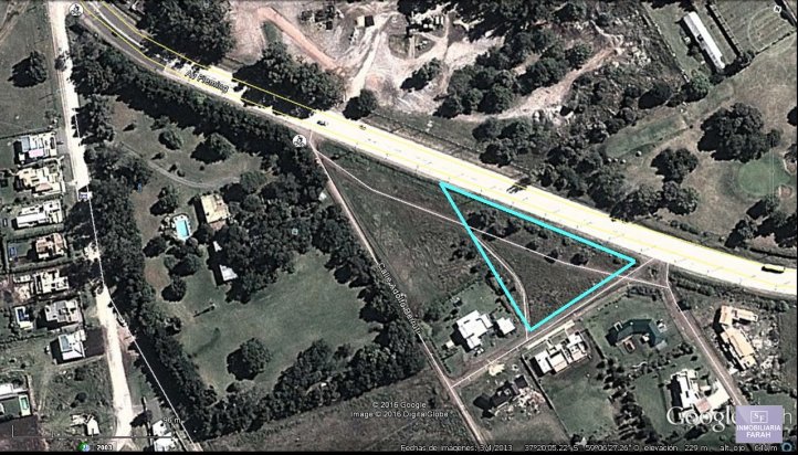 Lote en Venta Av. Felming (Chacras del Golf)