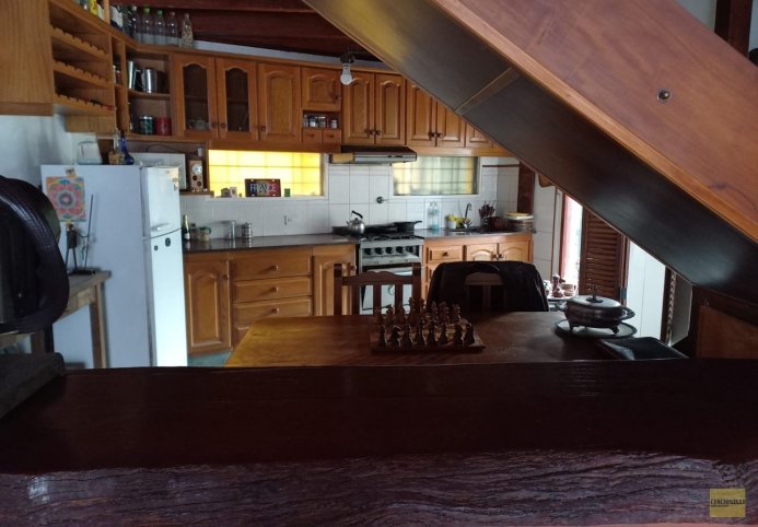 Casa en Venta Fugl y Lamadrid, 3 dorm, 2 plantas, 110000 USD