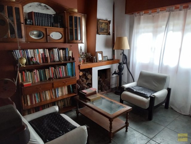 Casa en Venta Fugl y Lamadrid, 3 dorm, 2 plantas, 110000 USD