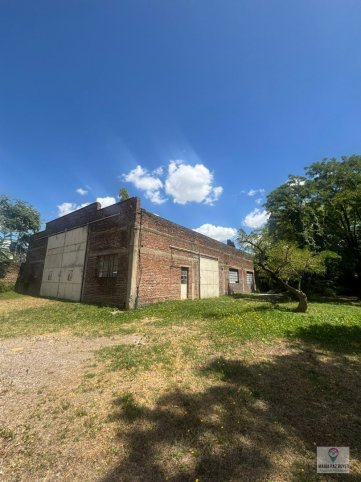 Lote irregular en venta, 1743m², ideal para constructores
