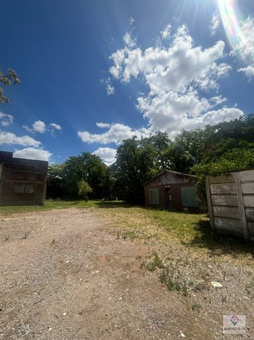 Lote irregular en venta, 1743m², ideal para constructores