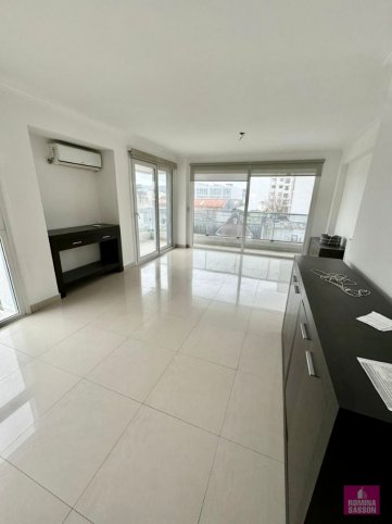 Depto 2 dorm, 90m² con cochera — San Martín y Paz