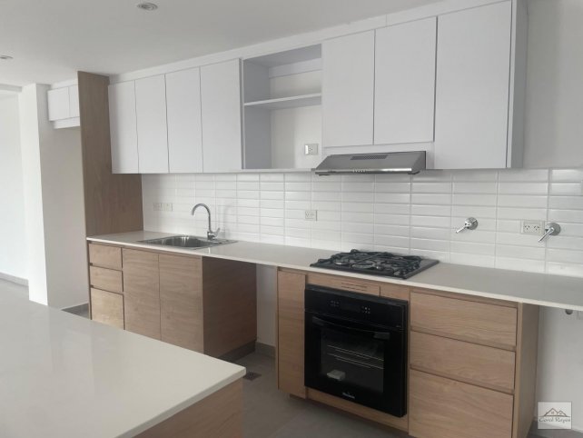 Depto 3 amb, 100m² a estrenar con cochera — Av. Avellaneda
