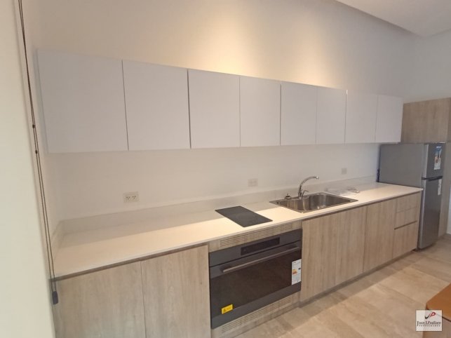 Depto 2 dorm, 100m² a estrenar con cochera — Paz al 300
