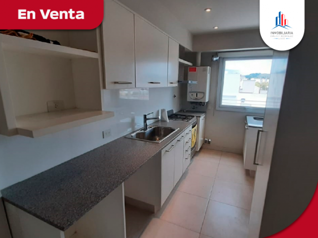 Depto 2 dorm, 111m² con cochera y balcón terraza — Belgrano