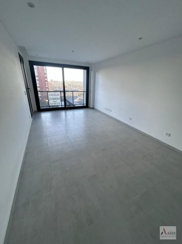 Depto 2 dorm, 90m² con cochera — Paz 343