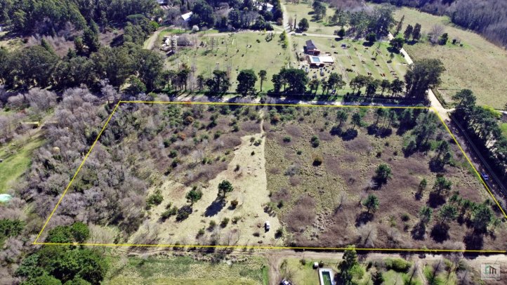 Lote en Venta 2 manzanas de 17609m² en Calihue — El Centinela