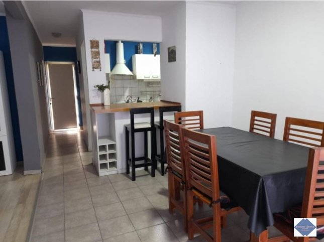 Casa en venta Pasaje C, 80m², 3 dorm, 2 baños, garage