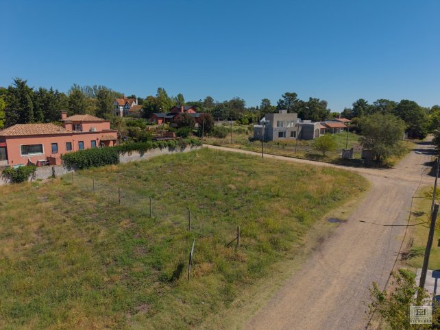 Lote en Venta en Barrio Golf, 1000m²