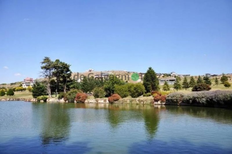 Lote en venta de 2211m² en Country Club El Valle de Tandil