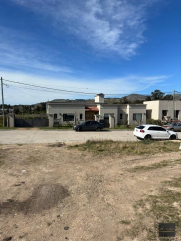 Lote en Venta 1025 m² — Golf