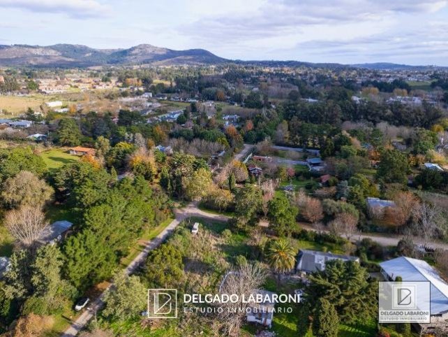 LOS ROBLES Y FONTANA | TANDIL