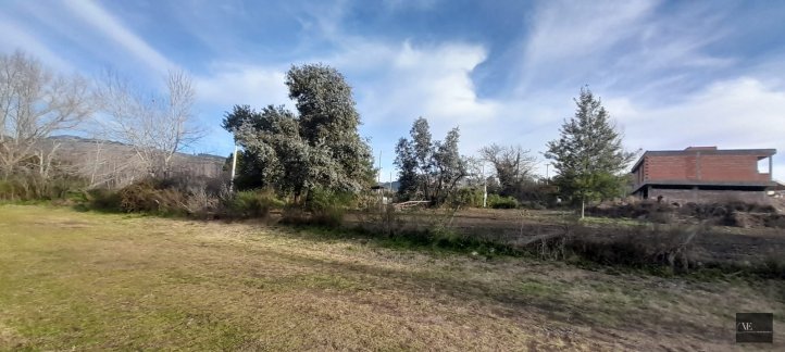 Lote en venta de 1400m² en Barrio Golf