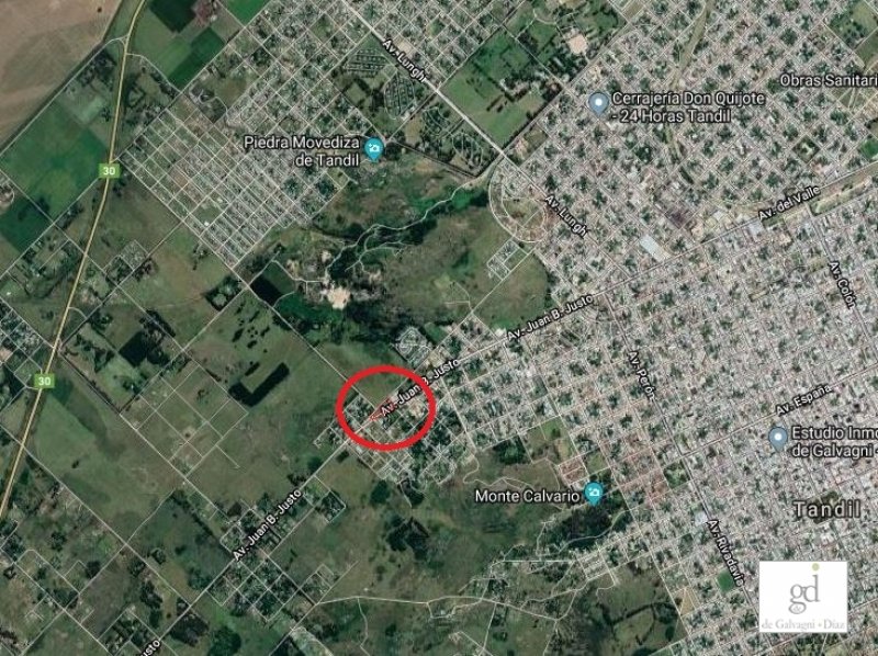 Lote en Venta 1850m² sobre Av. Juan B. Justo