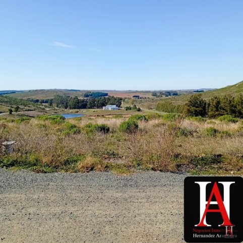 Lote en Venta 2323.67m² con Proyecto — Country Altos Aires