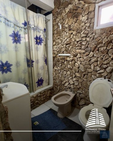 Casa 3 dorm, 69m² en Vicente López 1200 — Apta crédito