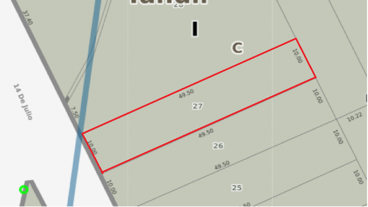 Lote en Venta 490m² con construcción a demoler — 14 de Julio