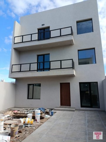 Depto en Venta 1 dorm, 1 baño, planta baja — Pinto 1500