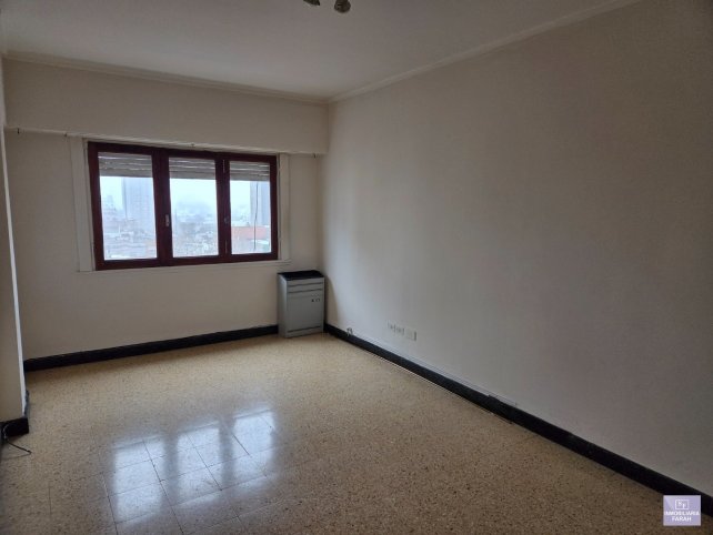 Departamento en venta Sarmiento 611, 60m², 2 dorm, 1 baño, 6° piso