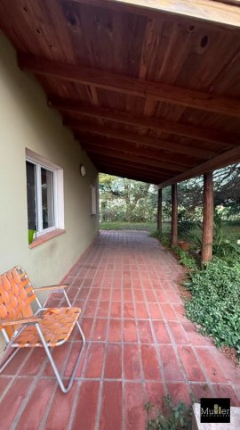 Casa a reciclar en venta — Primera Junta al 700