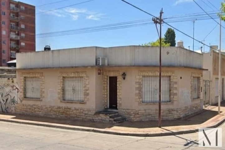Alberdi y Garibaldi