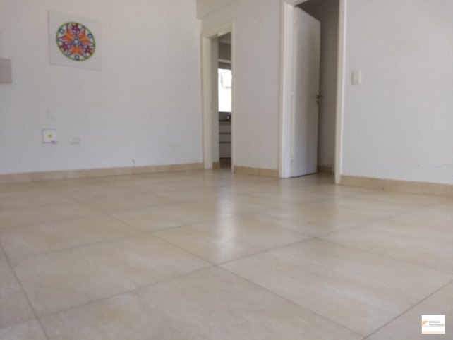 Depto en Alquiler 1 dorm, 48m² en Microcentro — 1er Piso