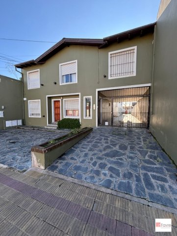 Depto en Alquiler 1 dorm, 50m² en planta baja — 25 de Mayo 26