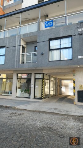 Departamento Céntrico en Alquiler 42m² 1 dorm, 1 baño, cochera — Mitre 524